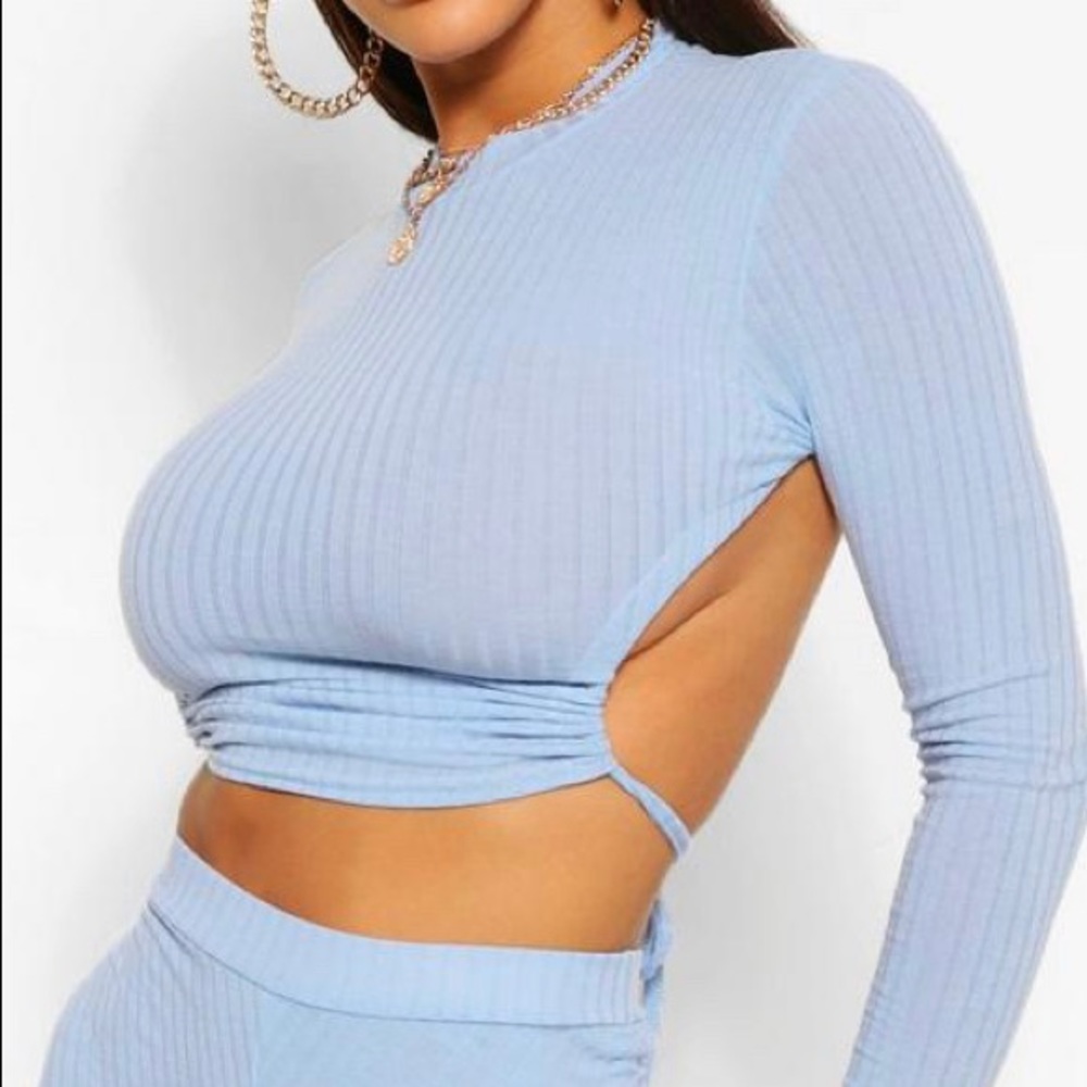 Runched Backless Crop Top